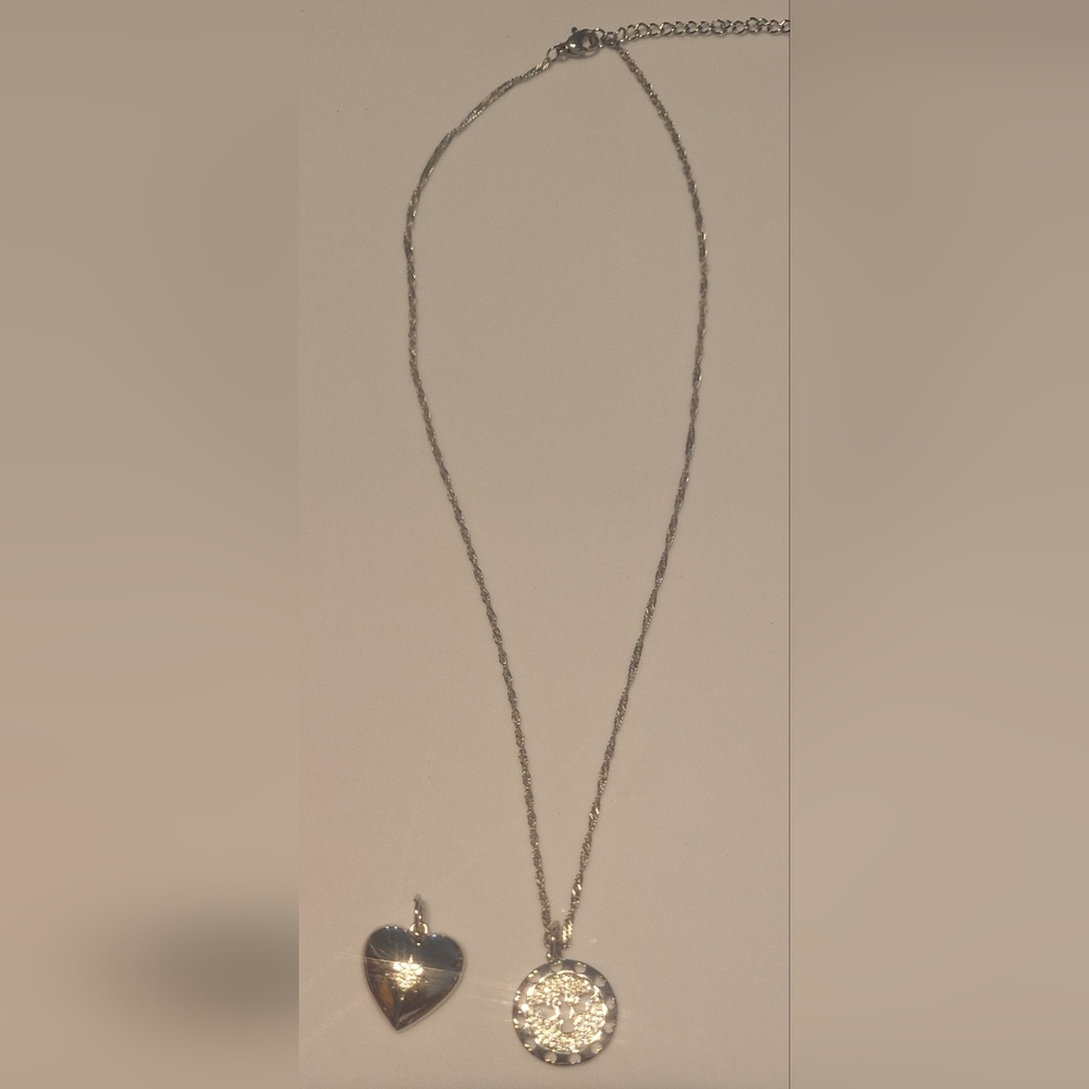 Oak & Ivy Boutique Silver Tone Necklace w/ 2 Pendants (heart & bird) 17.75-21"